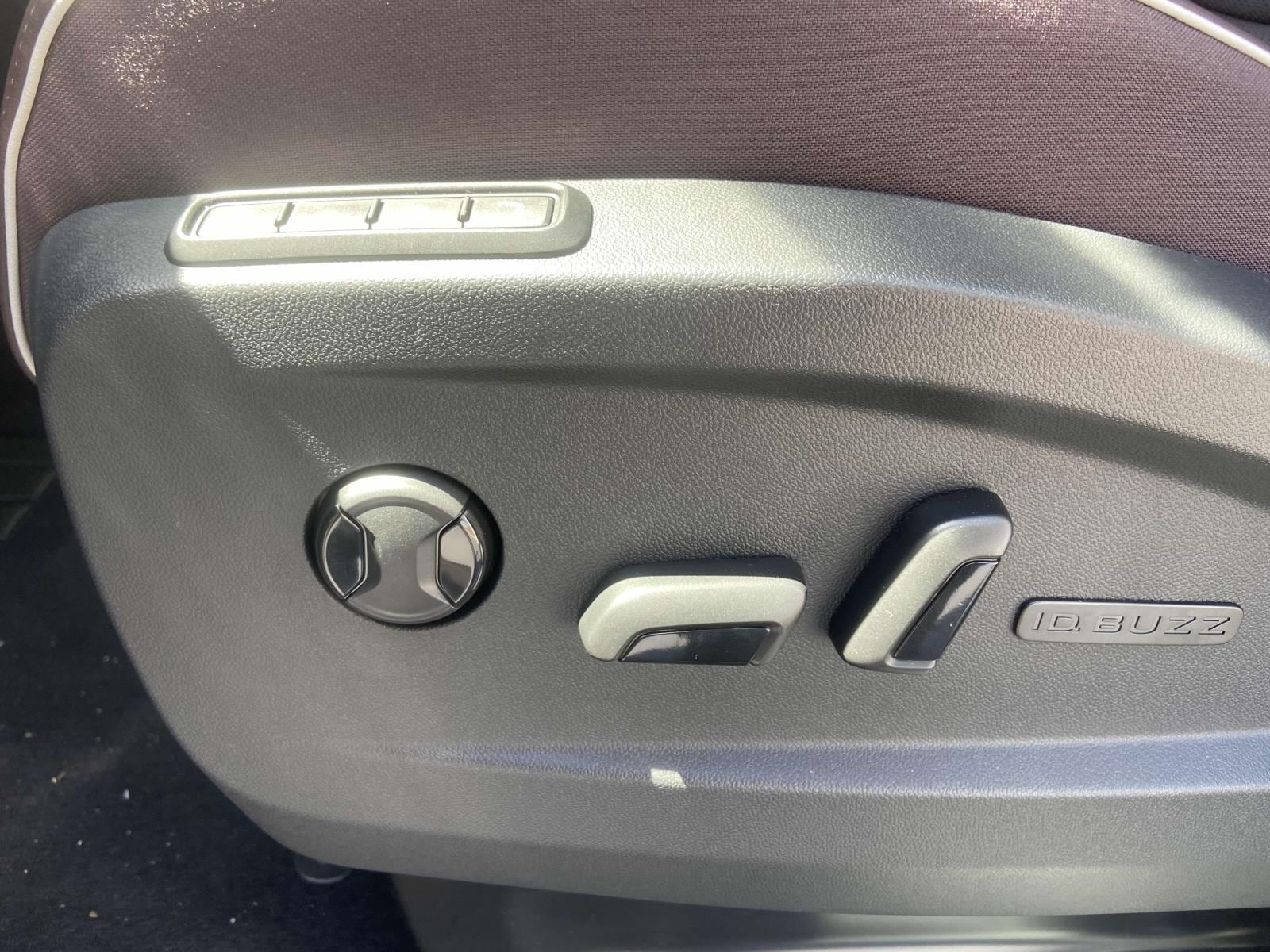 2025 Volkswagen ID. Buzz PRO S - Photo 19