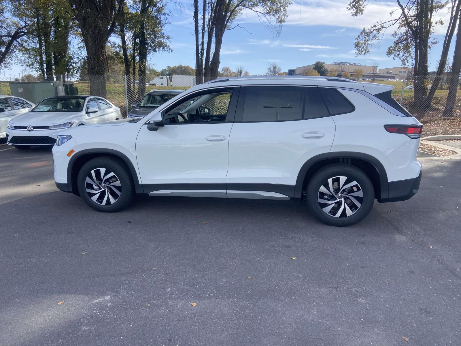 2026 Volkswagen Tiguan S - Photo 6
