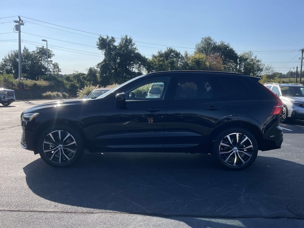 Used 2025 Volvo XC60 B5 AWD Plus Sport Utility