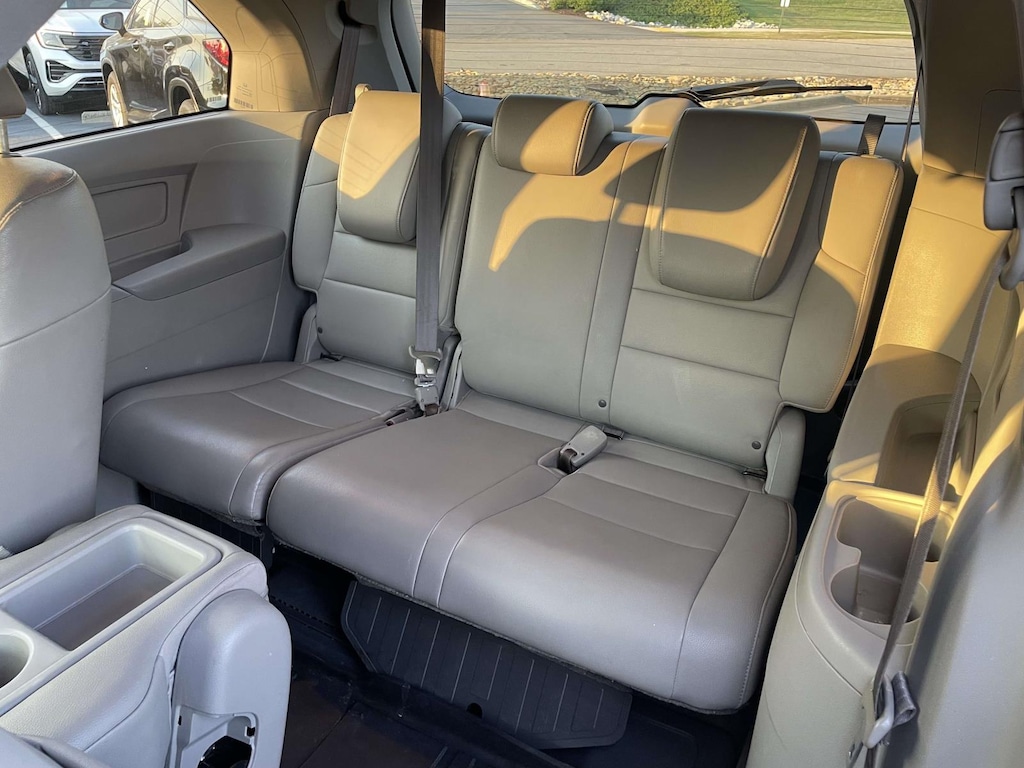 Used 2015 Honda Odyssey EX-L w/Navi Mini-van, Passenger