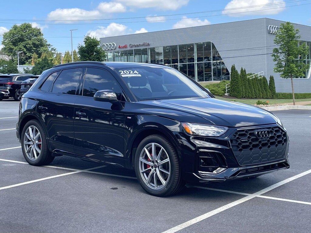 Used 2024 Audi Q5 S line Premium Plus 55 TFSI e quattro Sport Utility