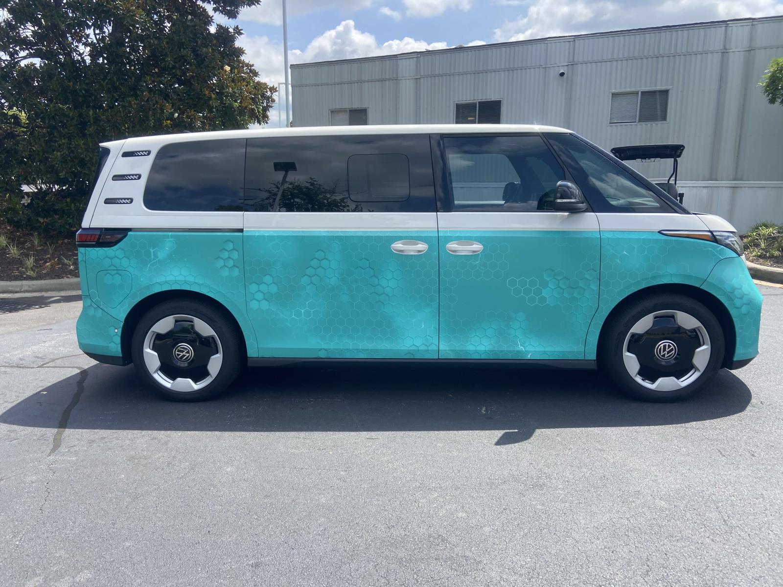 2025 Volkswagen ID. Buzz PRO S - Photo 10