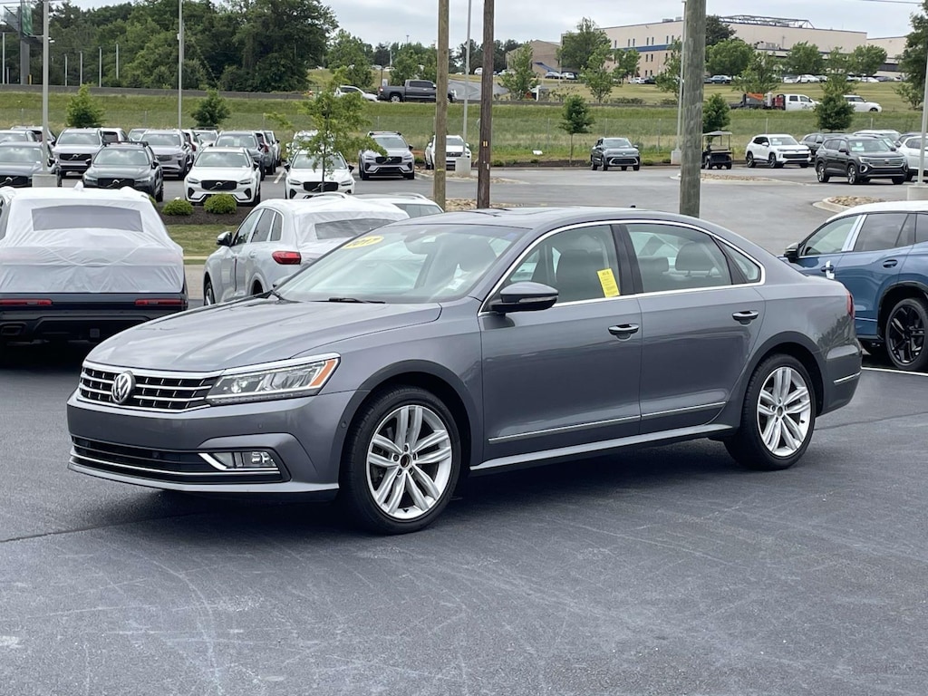Used 2017 Volkswagen Passat 1.8T SEL Premium Auto Car