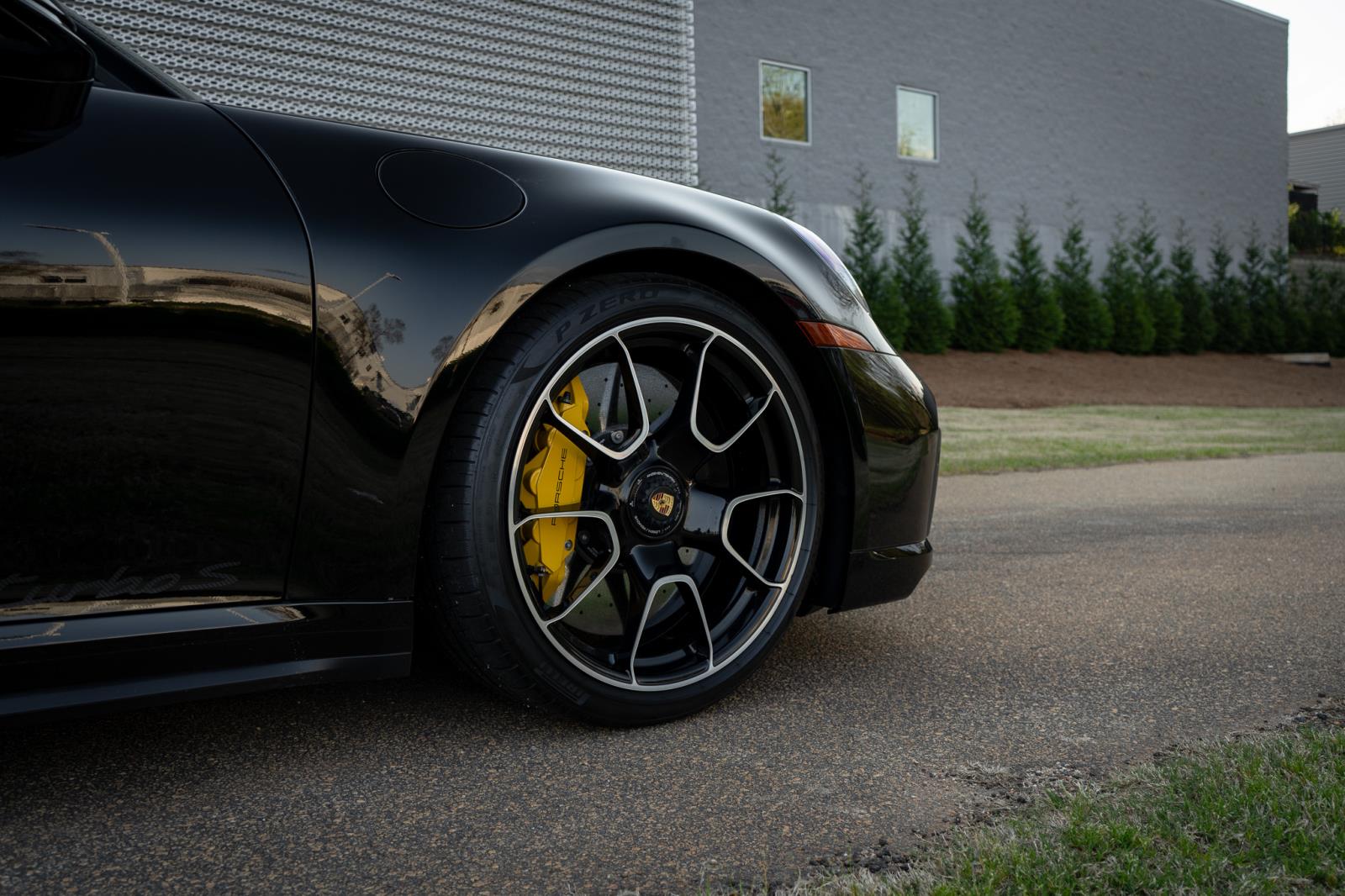 2024 Porsche 911 Turbo S - Photo 33