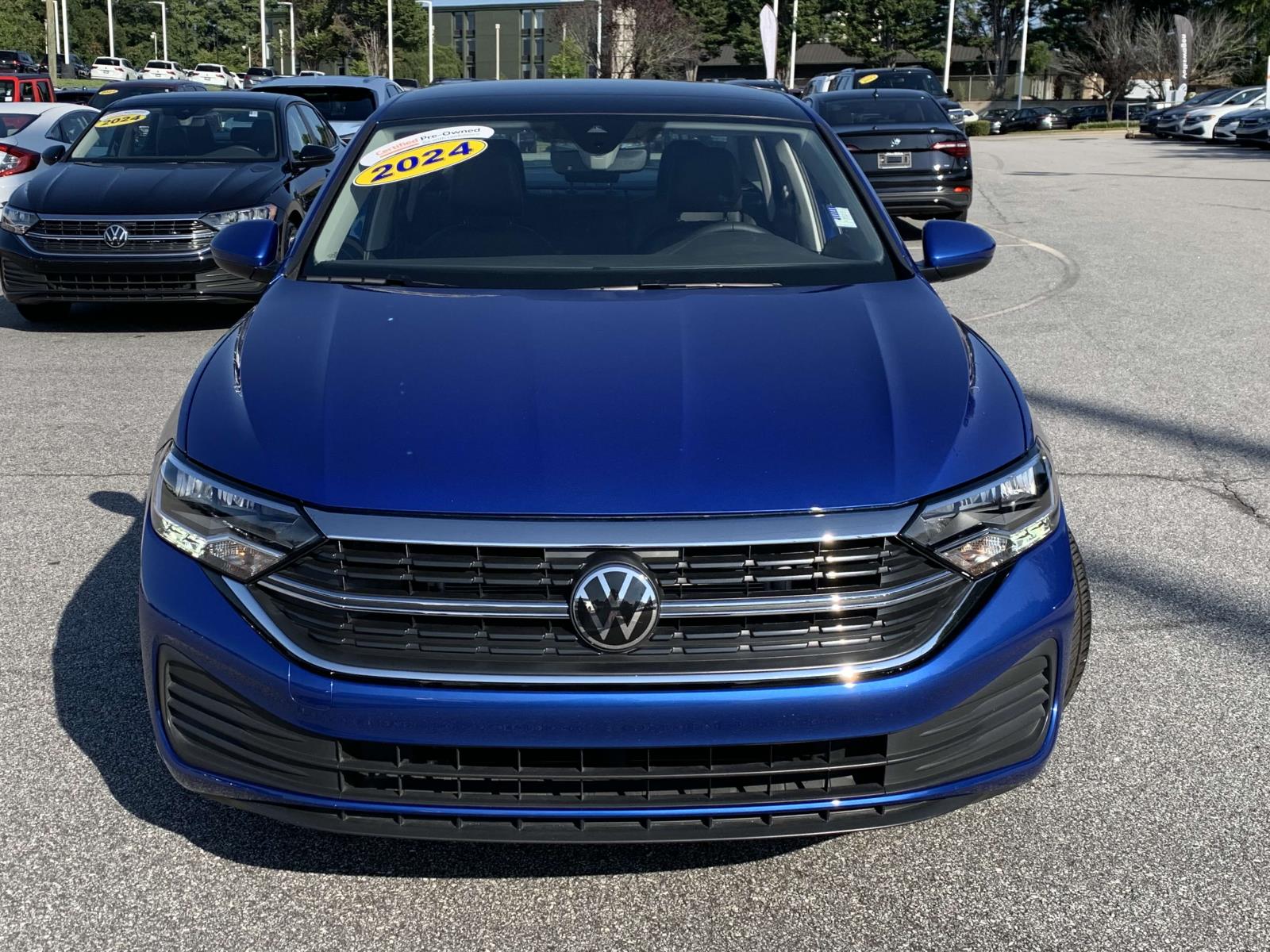 Used 2024 Volkswagen Jetta SE with VIN 3VW7M7BU7RM033967 for sale in Greenville, SC