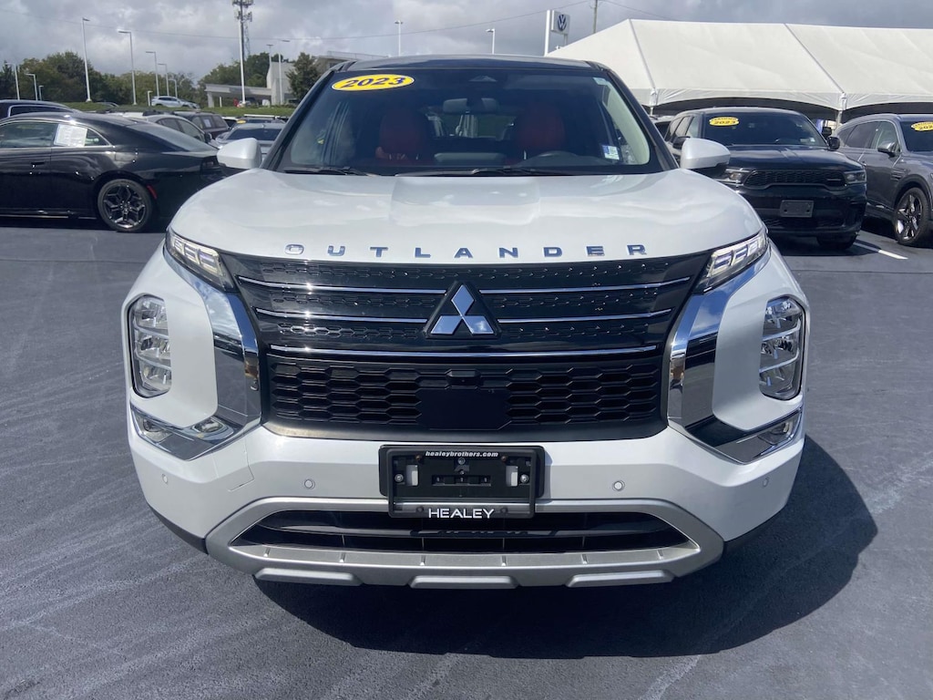 Used 2023 Mitsubishi Outlander SE FWD Sport Utility