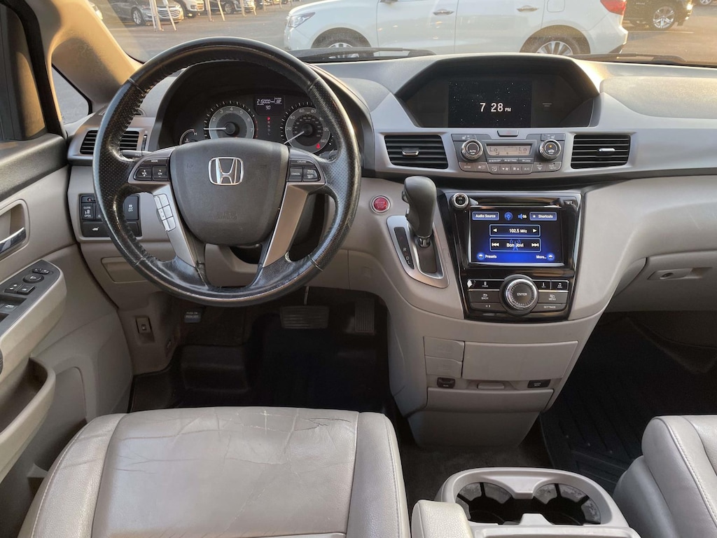 Used 2015 Honda Odyssey EX-L w/Navi Mini-van, Passenger