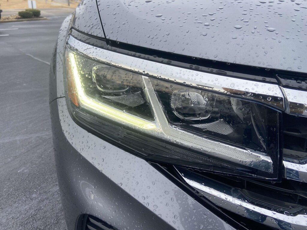 Used 2022 Volkswagen Atlas 3.6L V6 SE w/Technology 4MOTION Sport Utility