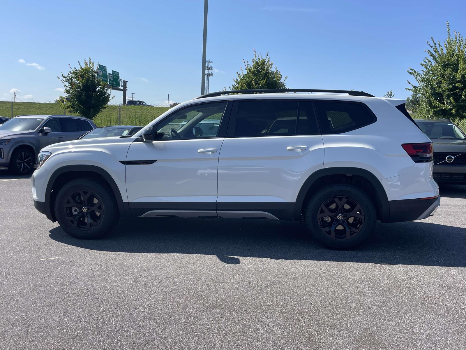 New 2026 Volkswagen Atlas 2.0T Peak Edition Sport Utility