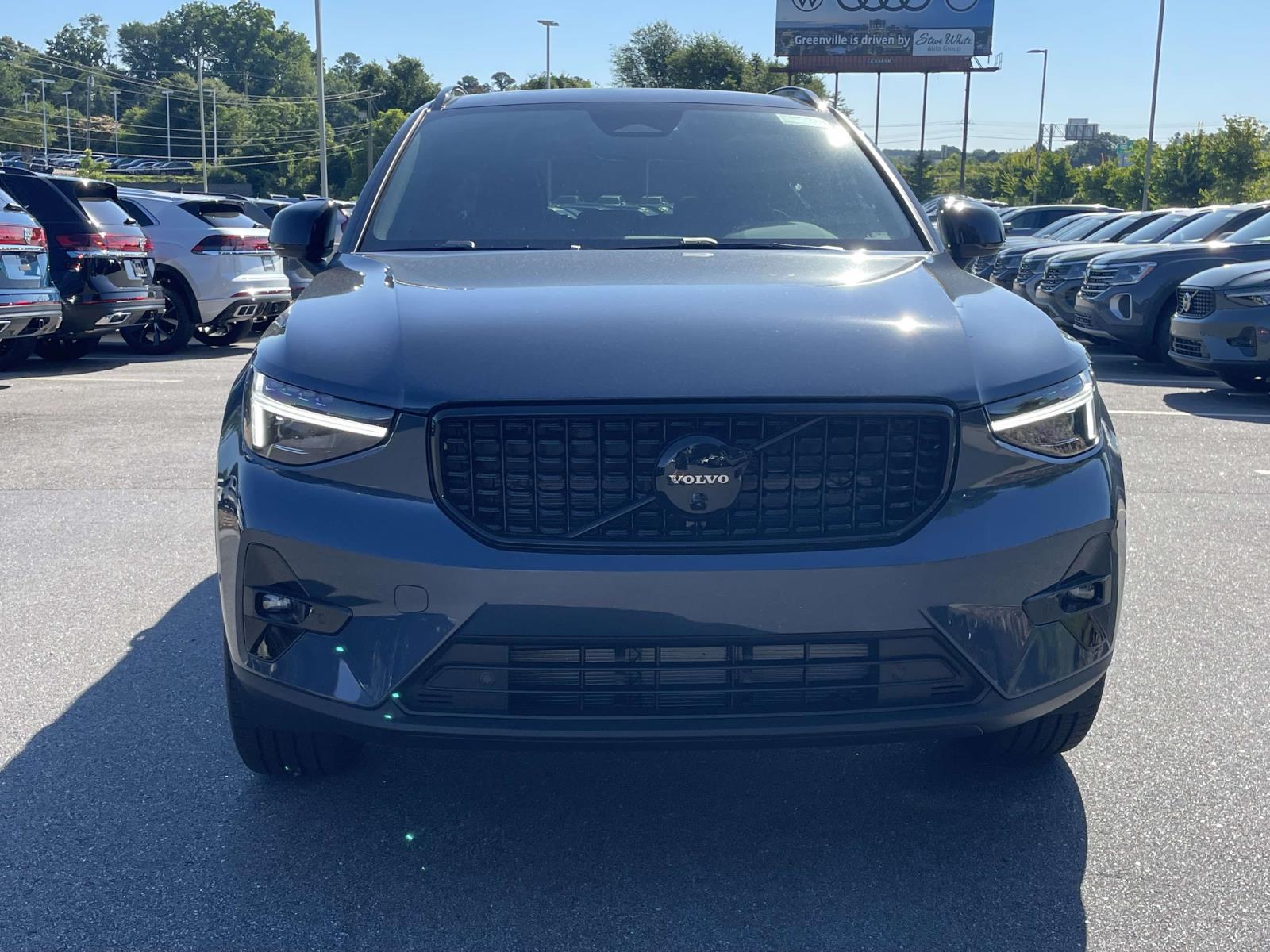 New 2026 Volvo XC40 B5 Ultra Black Edition Sport Utility