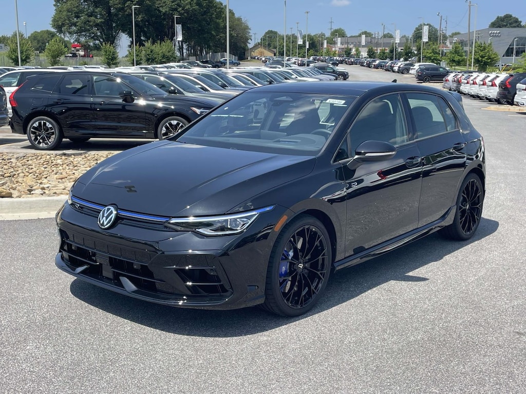 New 2026 Volkswagen Golf R 2.0T Car