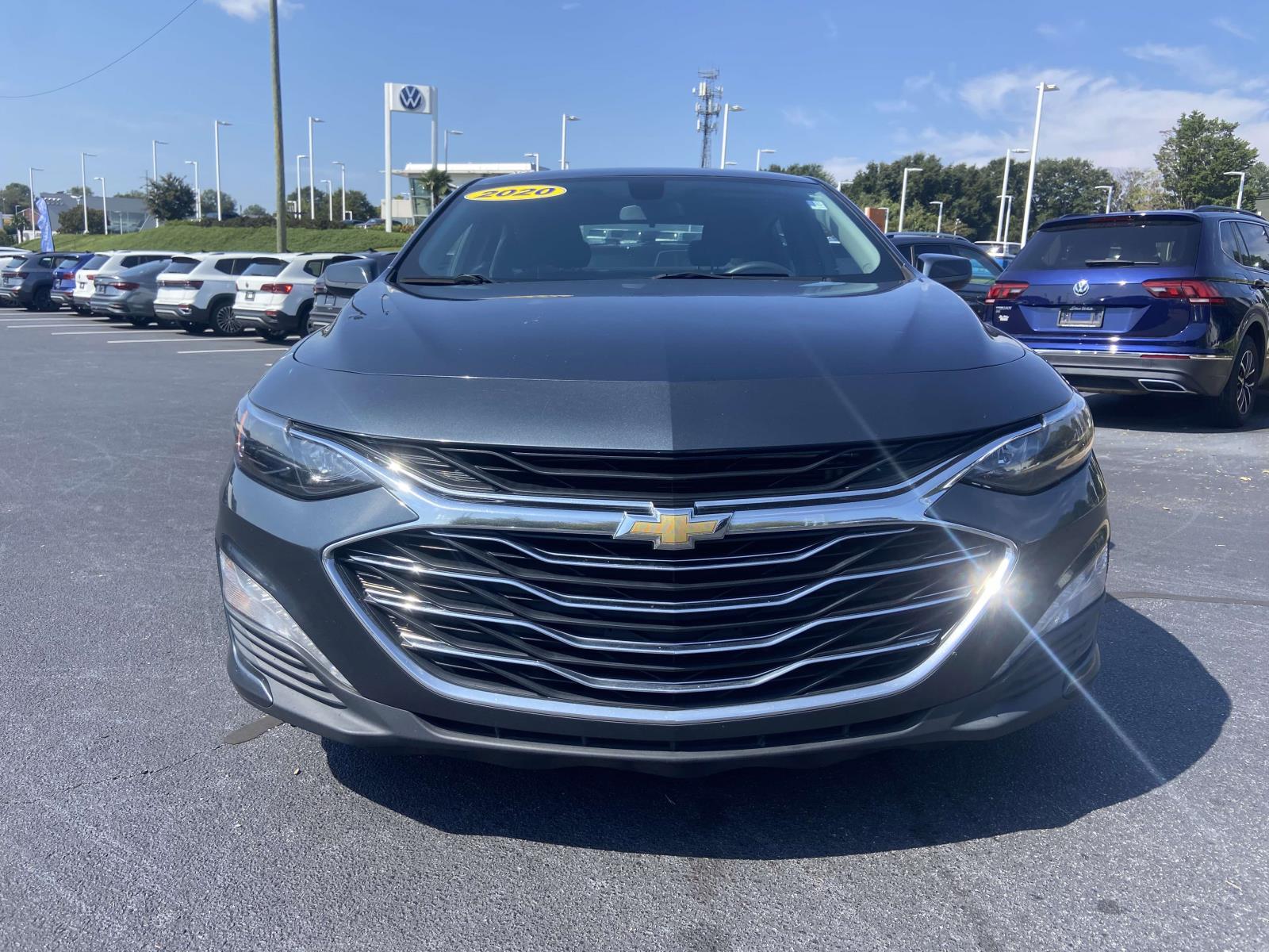 2020 Chevrolet Malibu 1LT photo 2