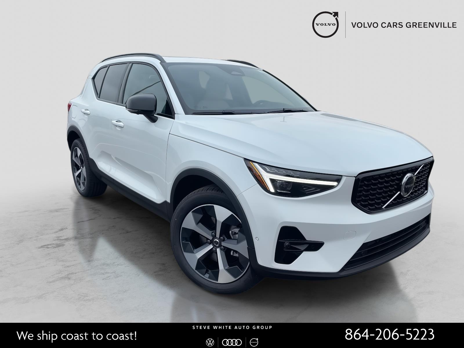 2025 Volvo XC40