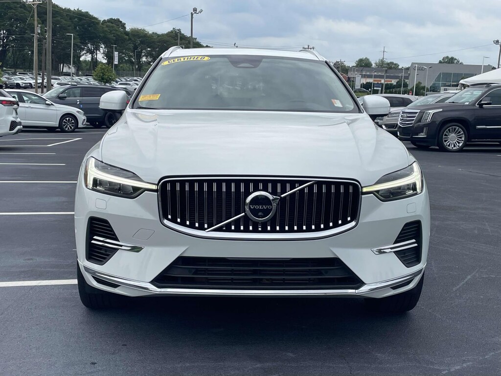 Used 2022 Volvo XC60 Recharge Plug-In Hybrid T8 eAWD PHEV Inscription Expression Sport Utility