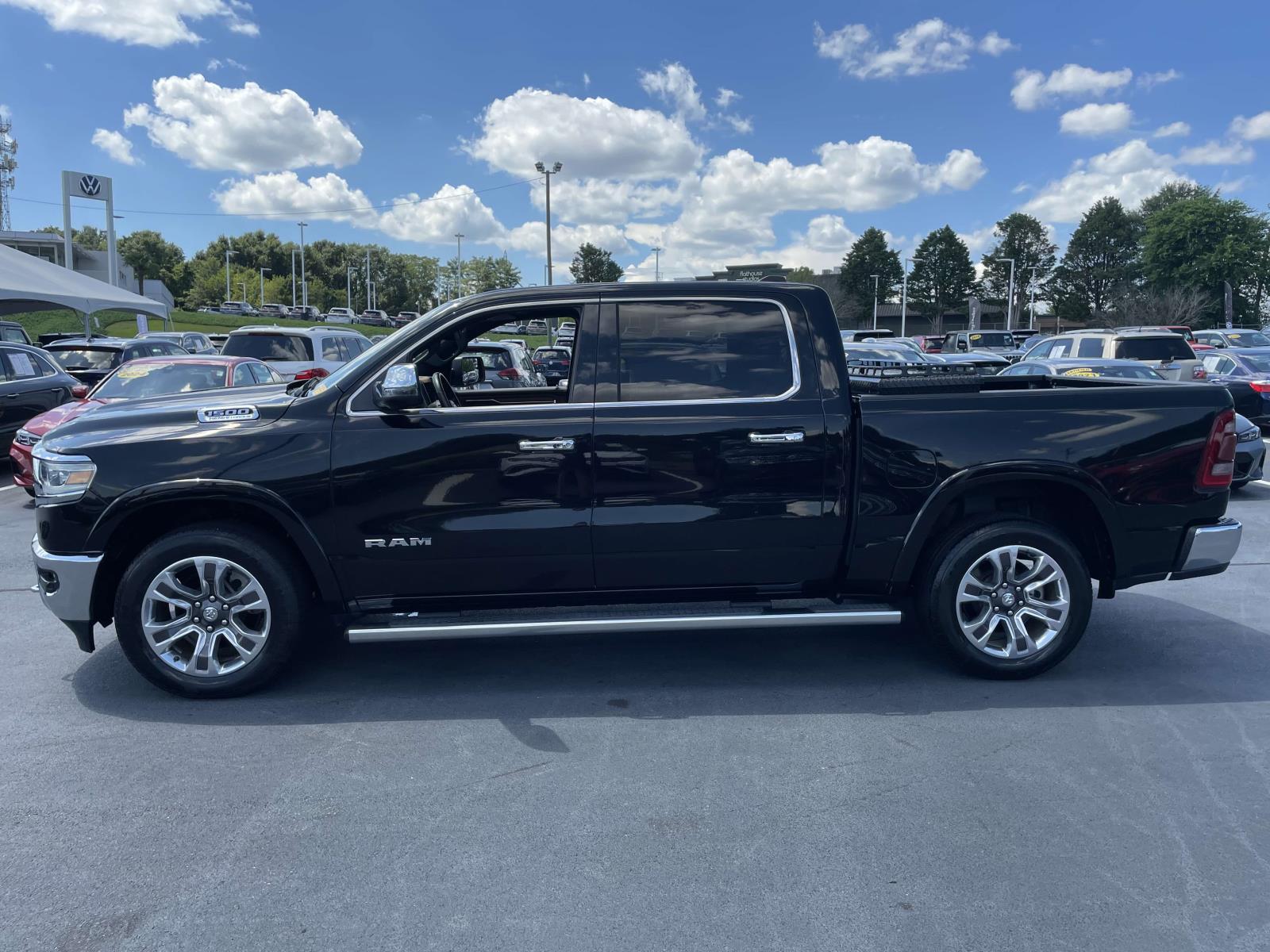 2023 Ram 1500 Laramie Longhorn photo 4