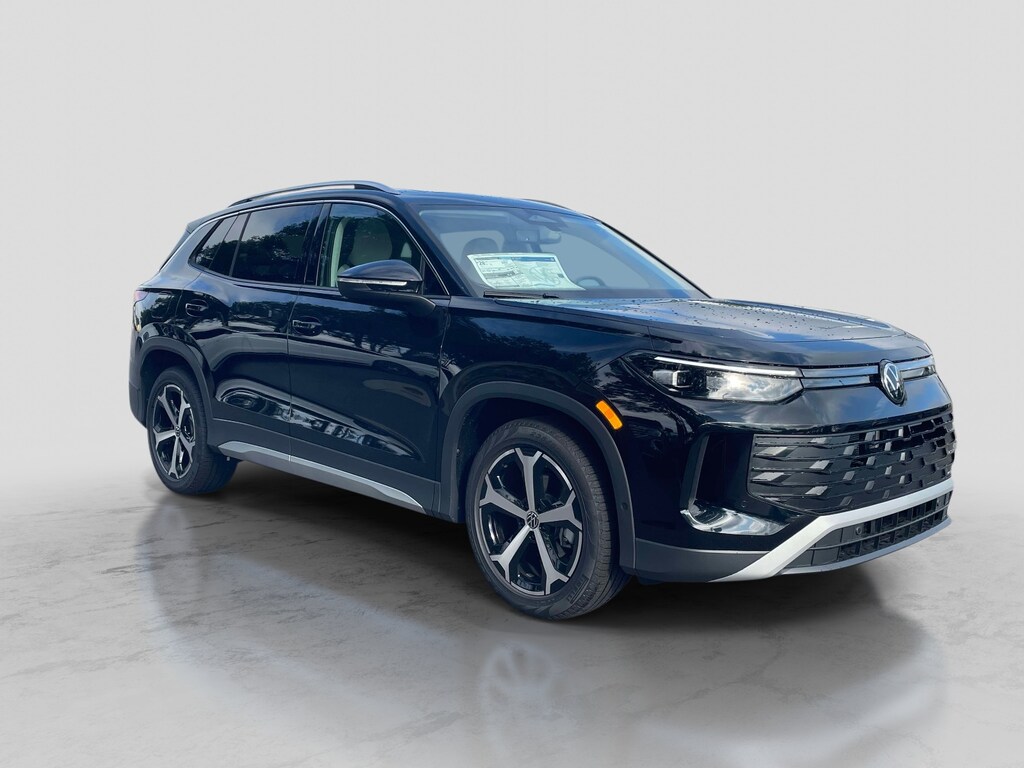 New 2026 Volkswagen Tiguan 2.0T SE Sport Utility
