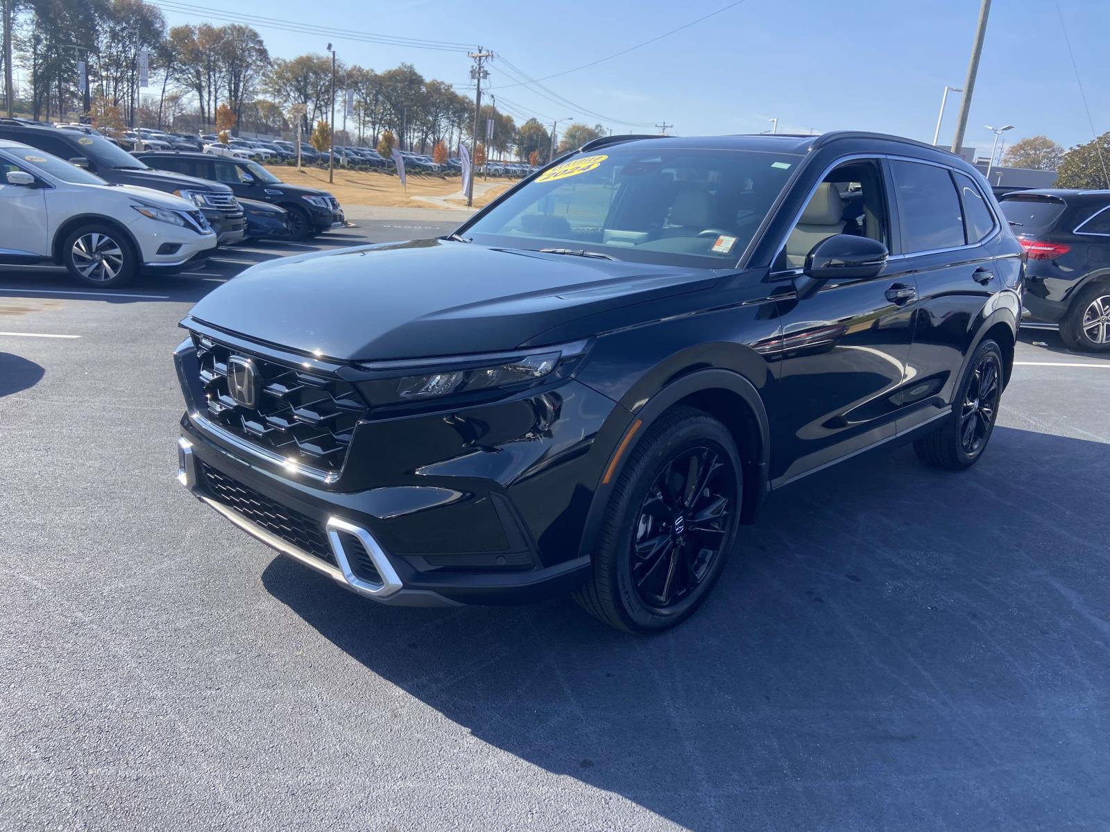 2024 Honda CR-V Hybrid Sport Touring photo 3