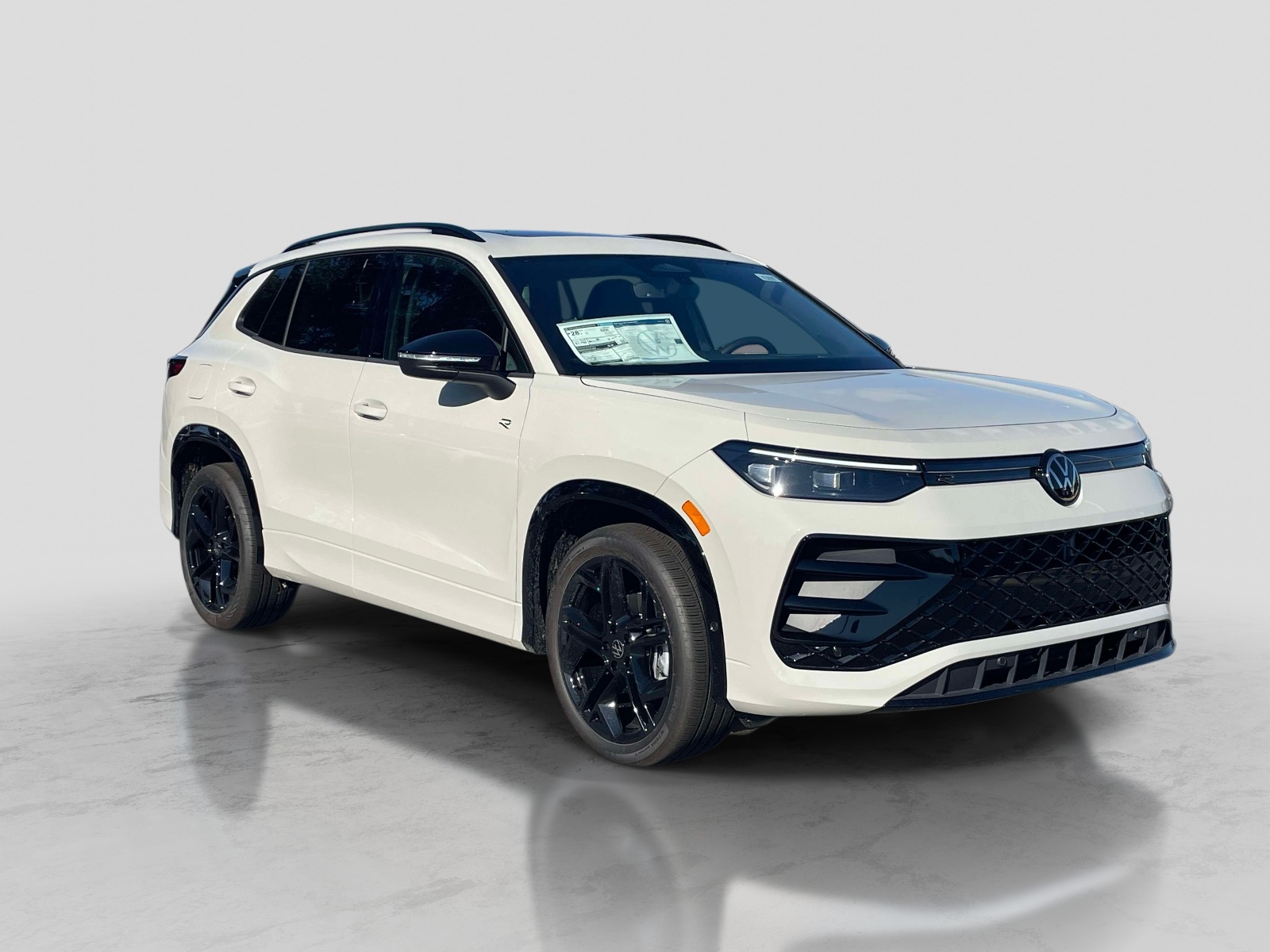 New 2026 Volkswagen Tiguan 2.0T SE R-Line Black Sport Utility