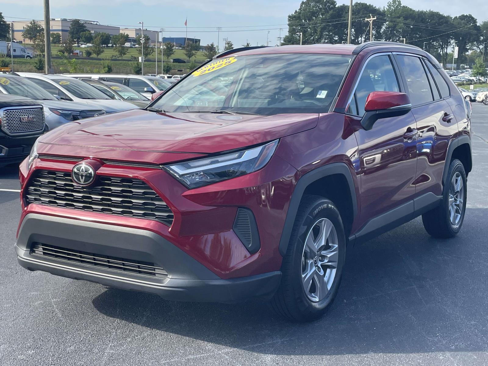 Used 2025 Toyota RAV4 XLE FWD (Natl) Sport Utility