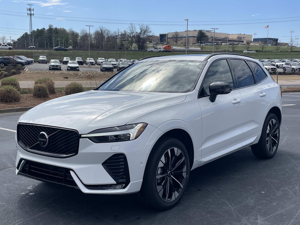 New 2026 Volvo XC60 B5 AWD Plus Sport Utility