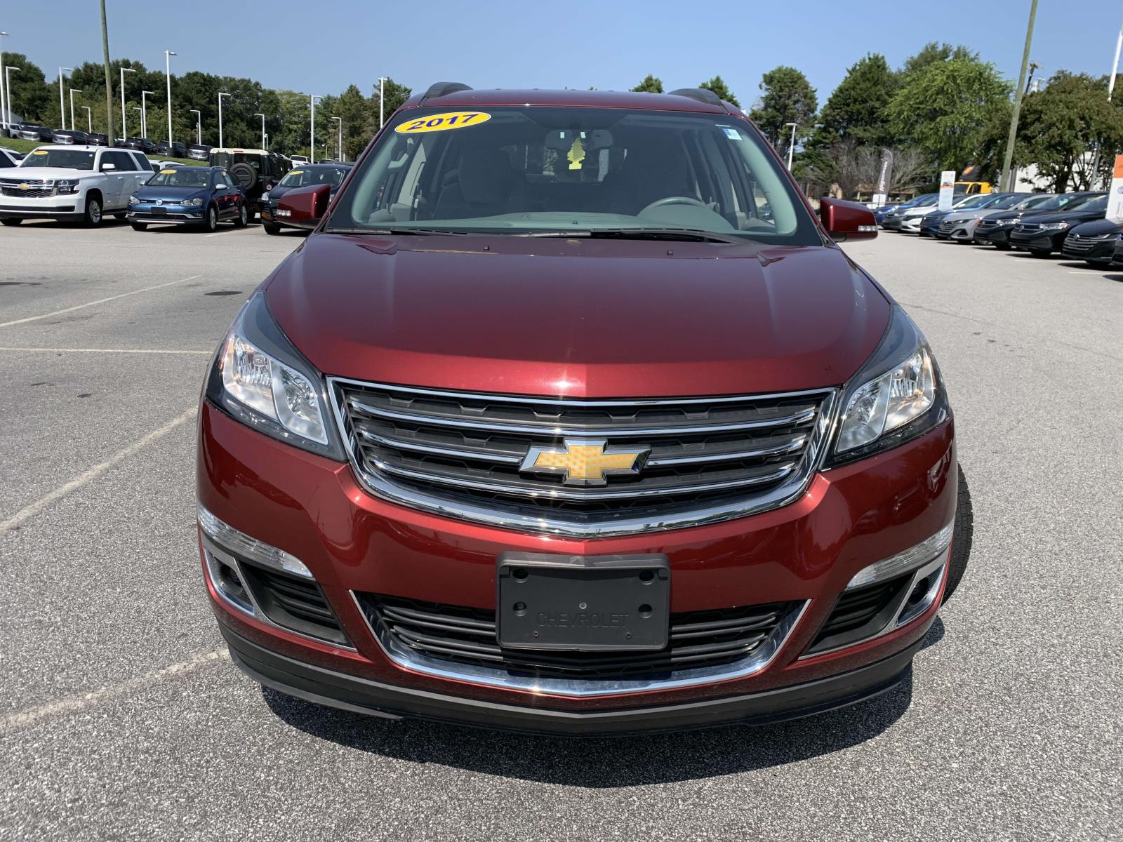 Used 2017 Chevrolet Traverse 1LT with VIN 1GNKVGKDXHJ175727 for sale in Greenville, SC