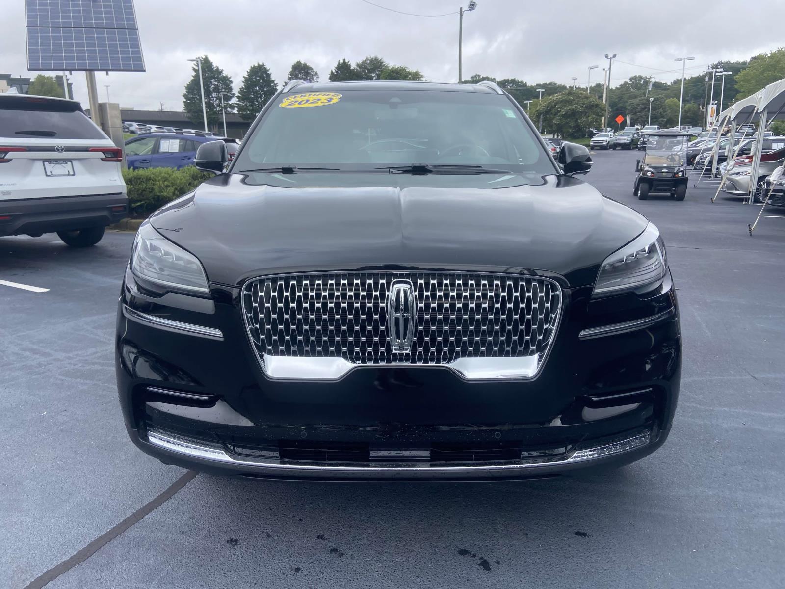 2023 Lincoln Aviator Reserve photo 2