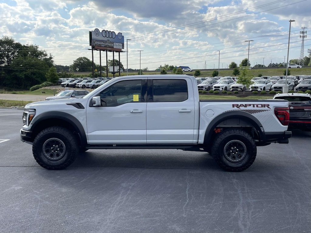 Used 2025 Ford F-150 Raptor 4WD SuperCrew 5.5 Box Crew Cab Pickup