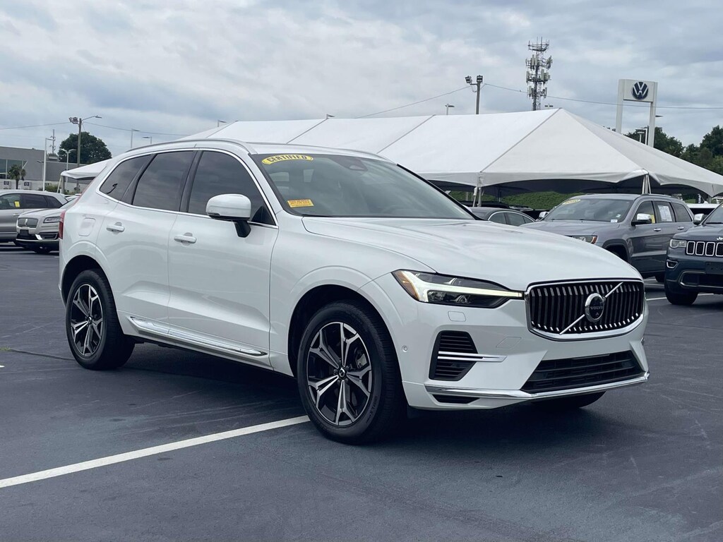 Used 2022 Volvo XC60 Recharge Plug-In Hybrid T8 eAWD PHEV Inscription Expression Sport Utility