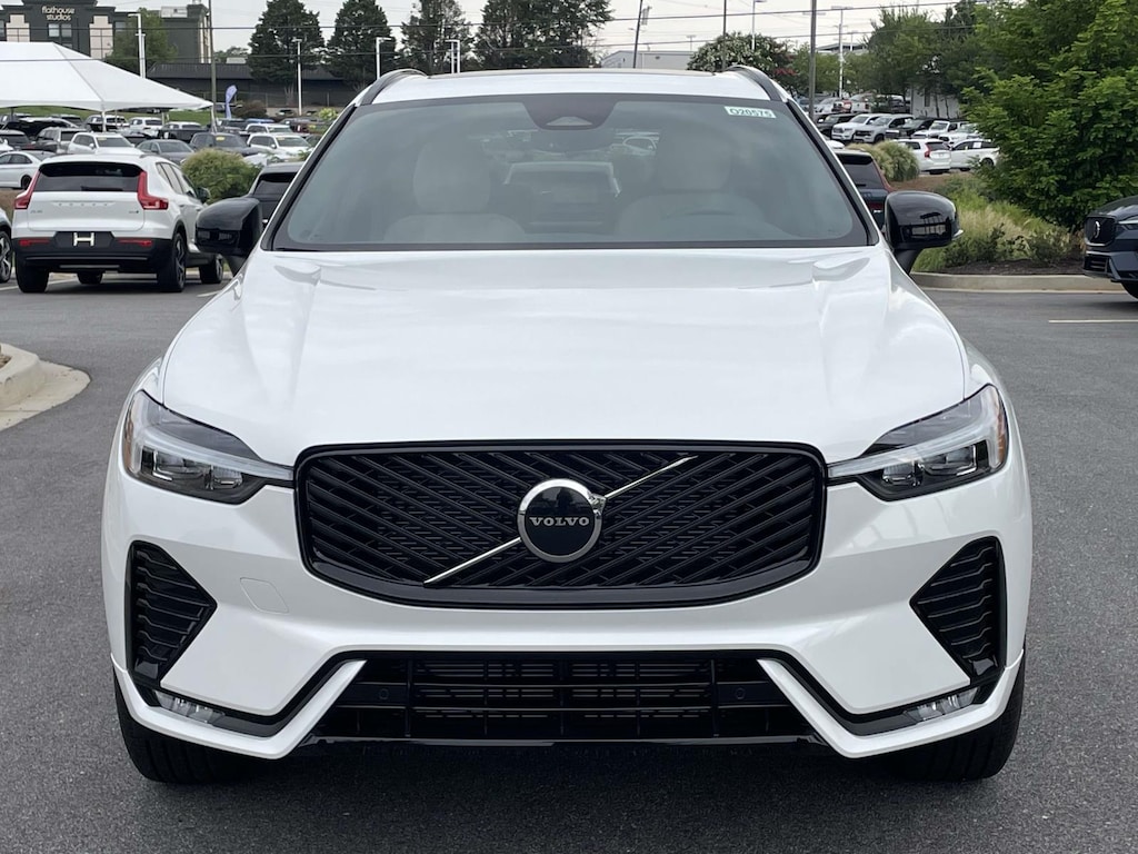 New 2026 Volvo XC60 B5 AWD Core Sport Utility
