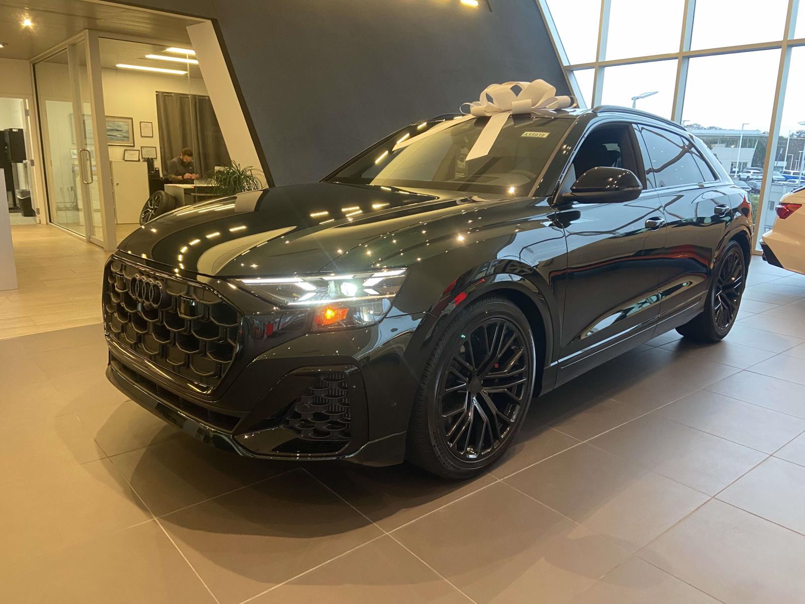 2026 Audi SQ8 Prestige photo 3