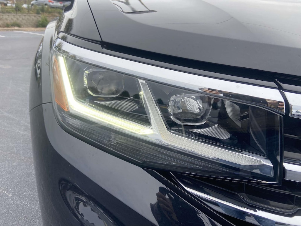 Used 2023 Volkswagen Atlas 3.6L V6 SE w/Technology FWD Sport Utility