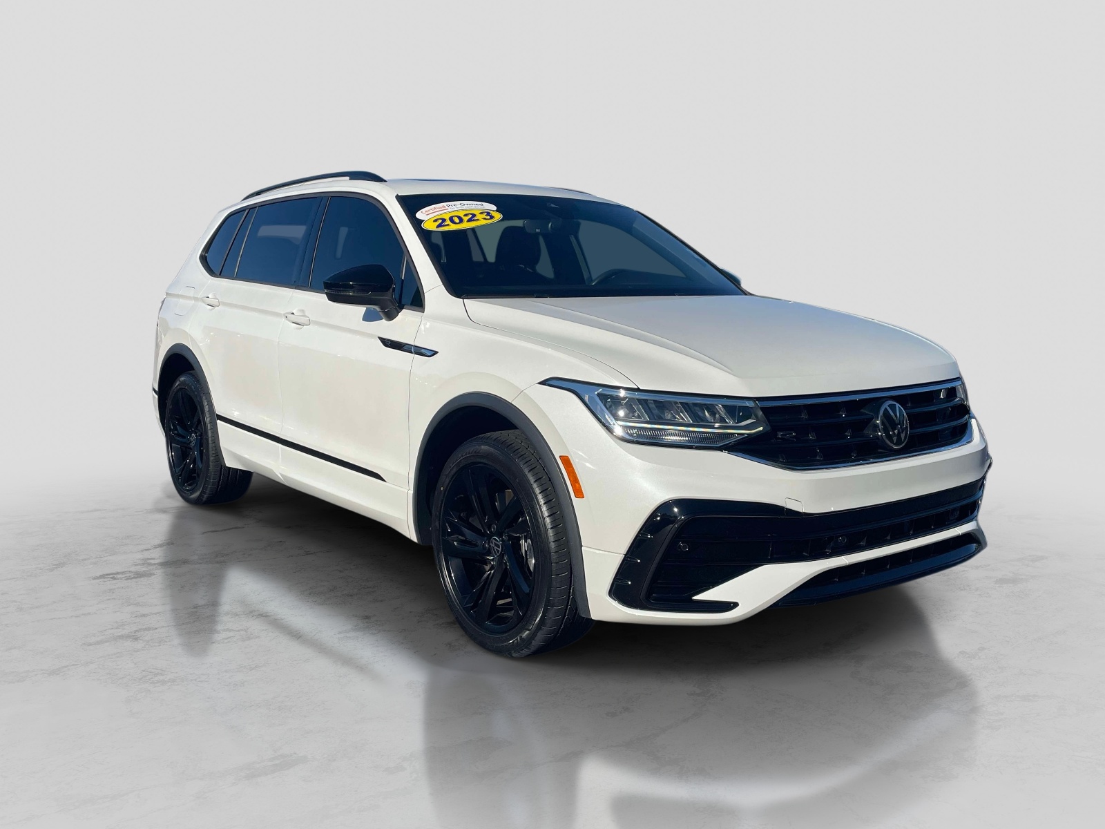 Certified 2023 Volkswagen Tiguan 2.0T SE R-Line Black FWD Sport Utility
