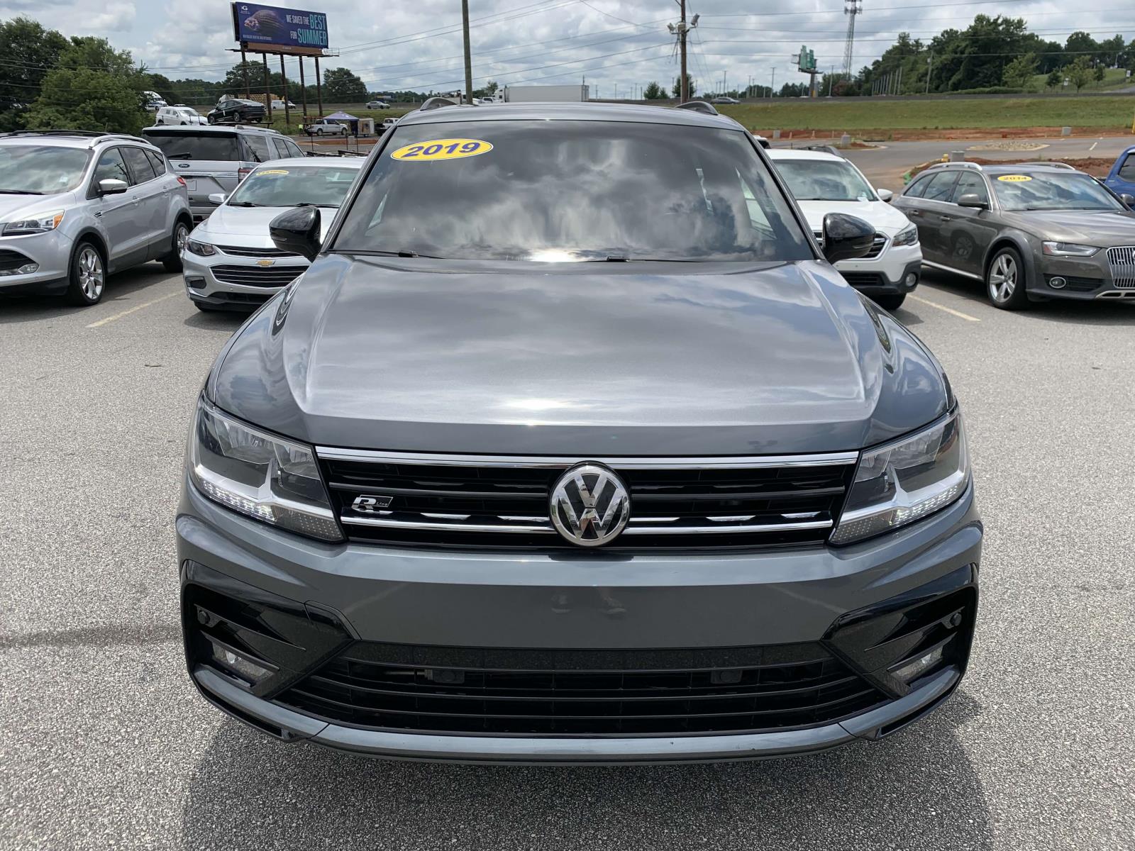 Used 2019 Volkswagen Tiguan SEL R-Line with VIN 3VV3B7AX1KM121326 for sale in Greenville, SC