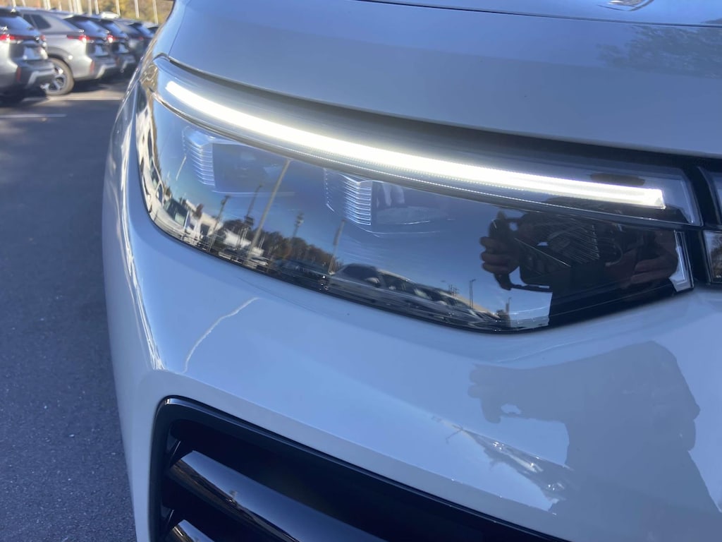 New 2026 Volkswagen Tiguan 2.0T SE R-Line Black Sport Utility