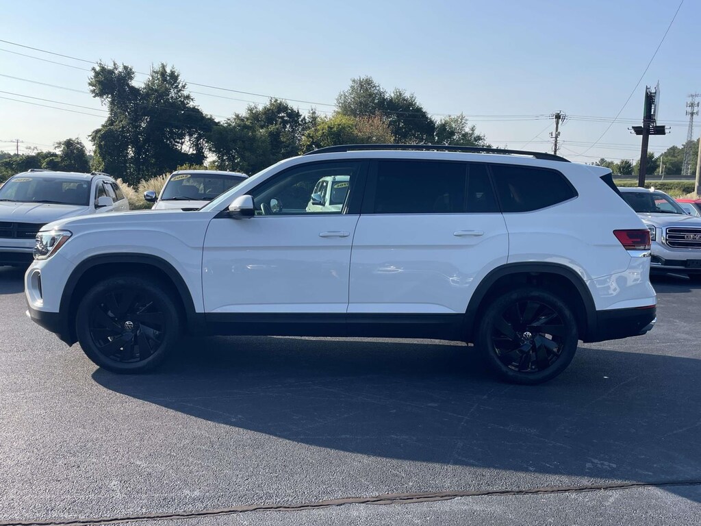 Certified 2024 Volkswagen Atlas 2.0T SE w/Technology FWD Sport Utility