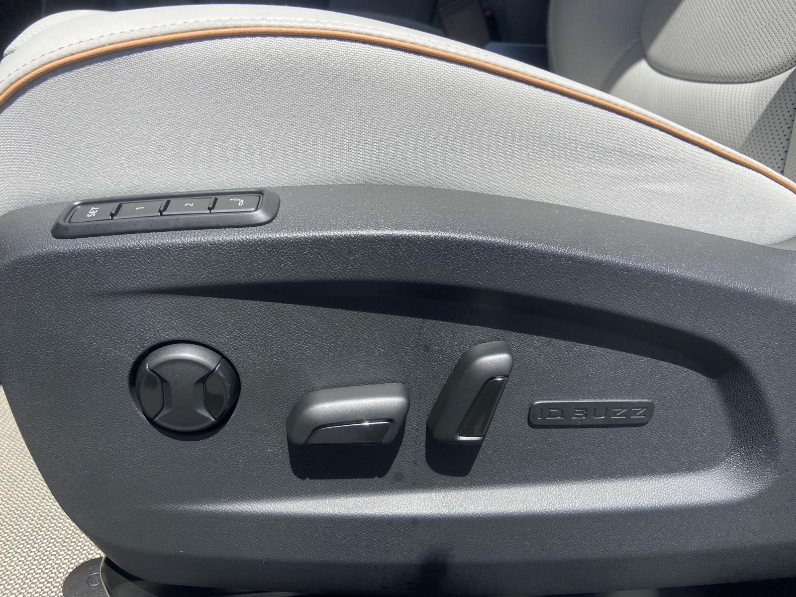 2025 Volkswagen ID. Buzz 1st Edition - Photo 17