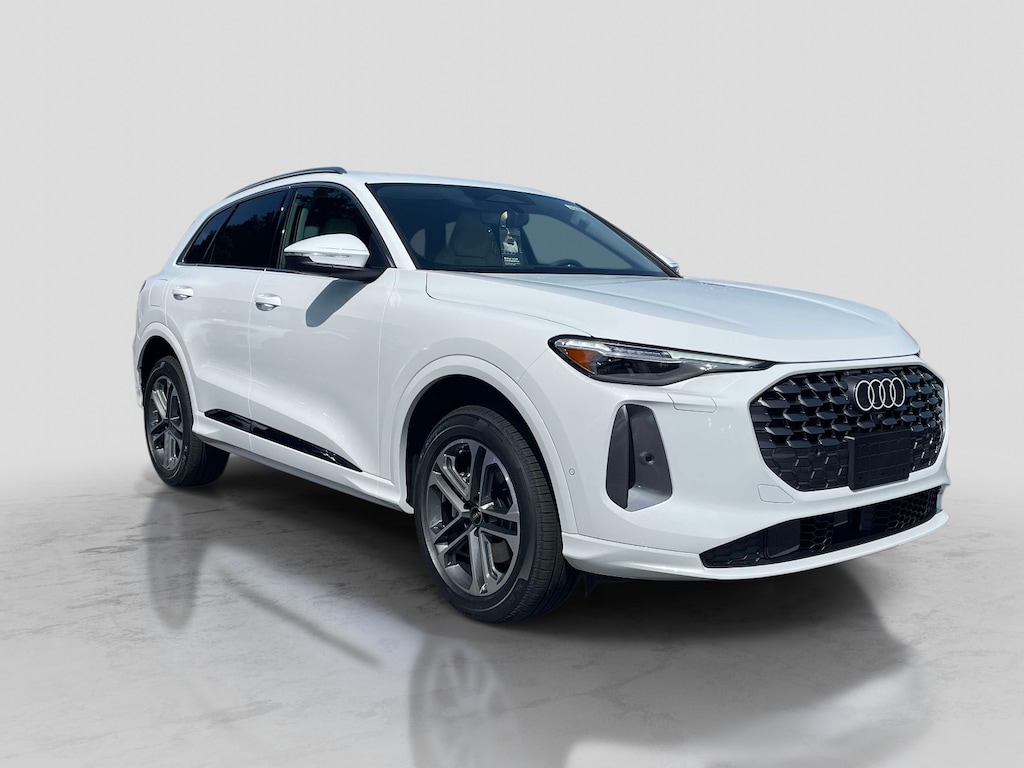 New 2026 Audi Q5 2.0T Premium Plus Sport Utility