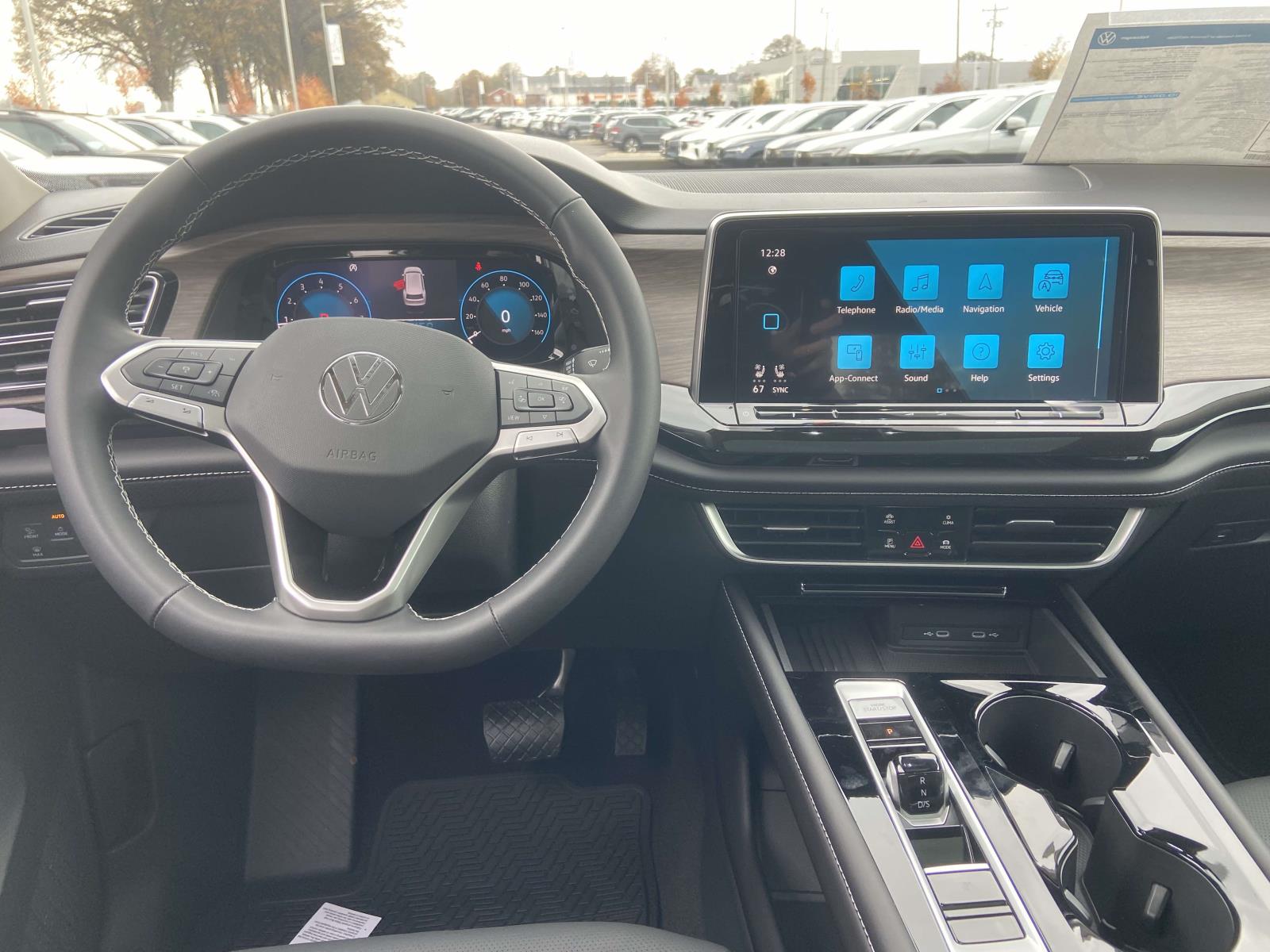 2026 Volkswagen Atlas SEL - Photo 15