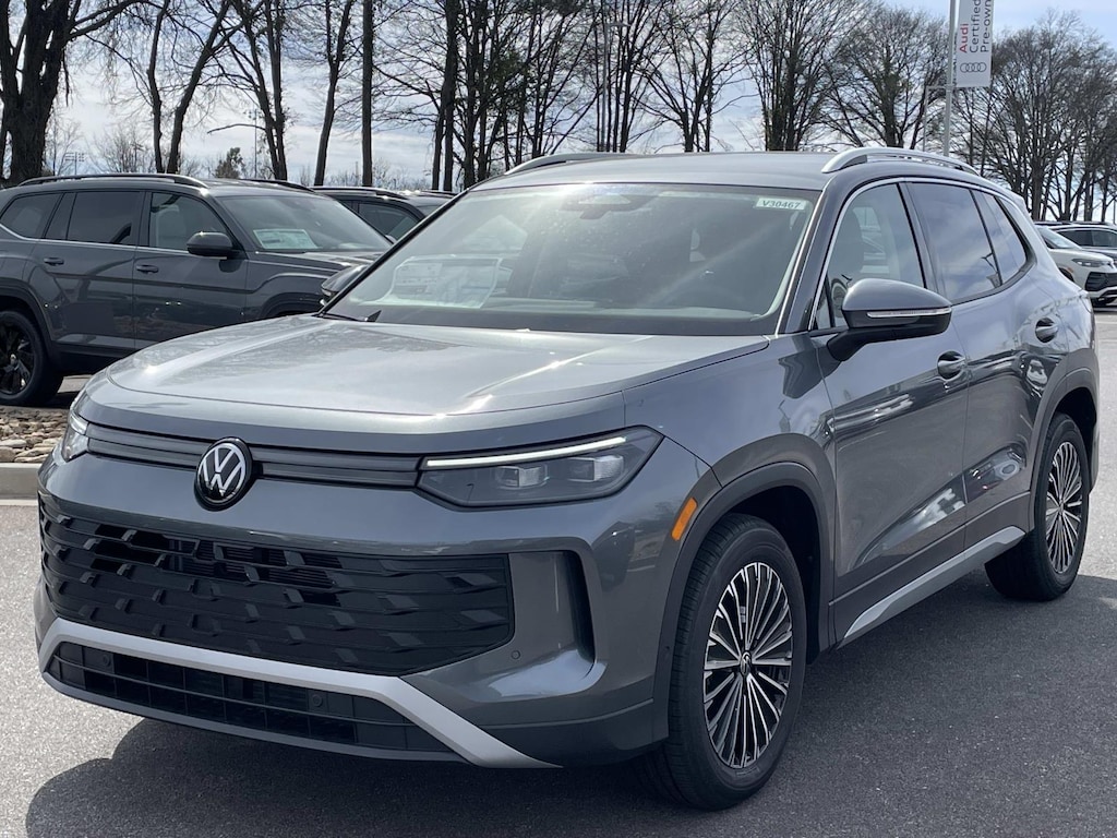 New 2026 Volkswagen Tiguan 2.0T S FWD Sport Utility