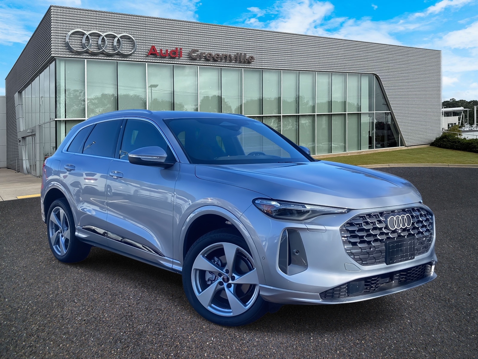 2025 Audi New Q5 Prestige's photo