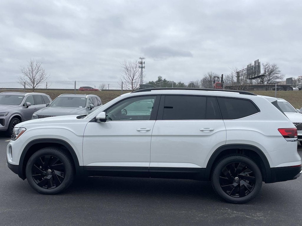 New 2026 Volkswagen Atlas 2.0T SE w/Technology FWD Sport Utility