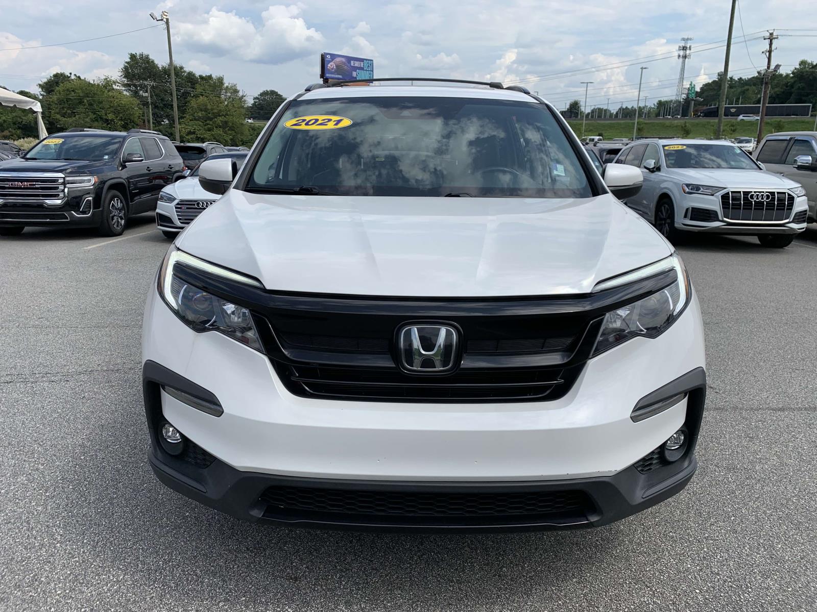 Used 2021 Honda Pilot SE with VIN 5FNYF5H26MB002346 for sale in Greenville, SC