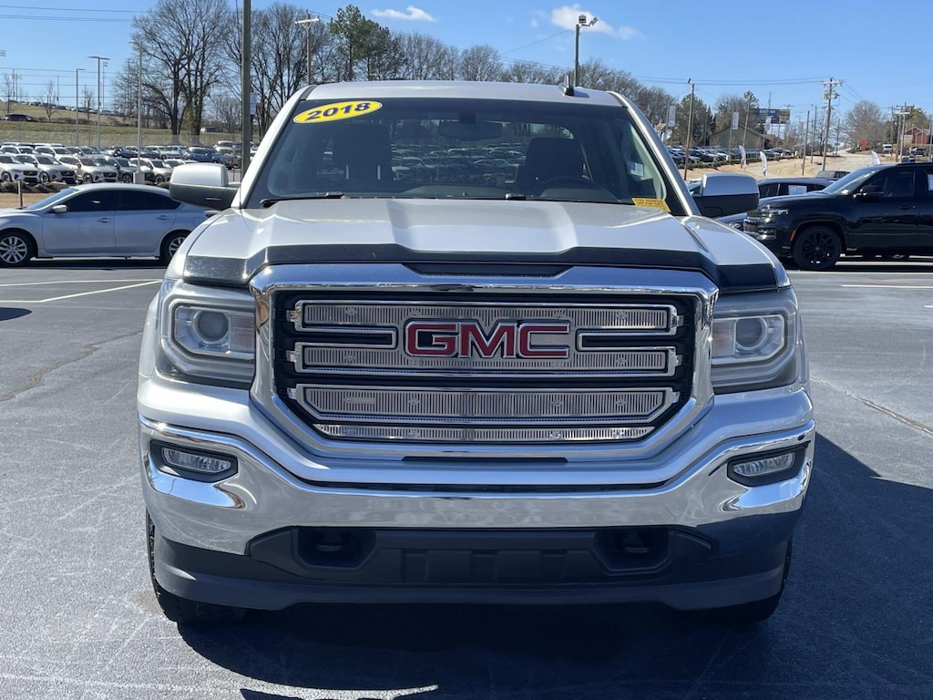 Used 2018 GMC Sierra 1500 4WD Double Cab 143.5 SLE Extended Cab Pickup