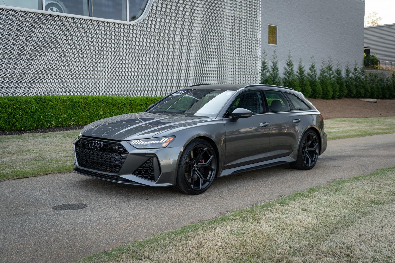 2024 Audi RS 6 Avant Base - Photo 8