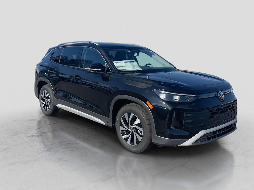 New 2026 Volkswagen Tiguan 2.0T S FWD Sport Utility