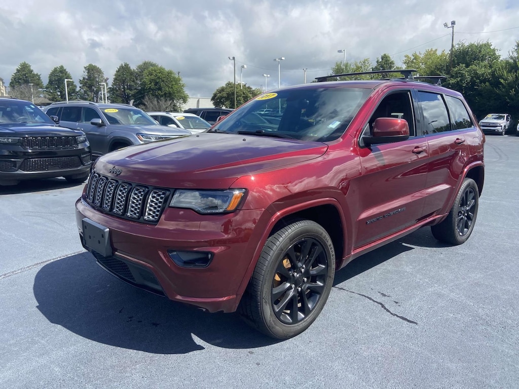 Used 2017 Jeep Grand Cherokee Altitude 4x4 *Ltd Avail* Sport Utility