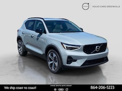 2026 Volvo XC40 B5 Plus Sport Utility