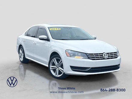 2015 Volkswagen Passat Sdn 2.0L TDI DSG SE w/Sunroof Car