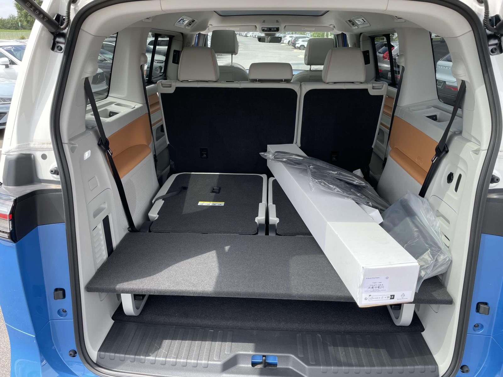 2025 Volkswagen ID. Buzz 1st Edition - Photo 11