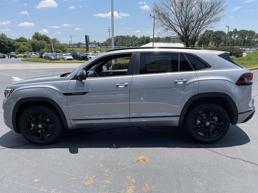 New 2025 Volkswagen Atlas Cross Sport 2.0T SEL R-Line Sport Utility